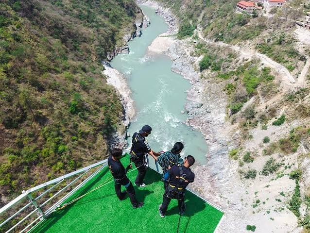 Splash Bungee 109 Meter - Gallery Image 1