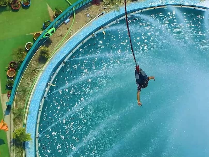Splash Bungee 85 Meter Freestyle